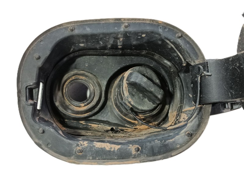 Recambio de tapa exterior combustible para nissan qashqai ii (j11, j11_) 1.5 dci referencia OEM IAM   