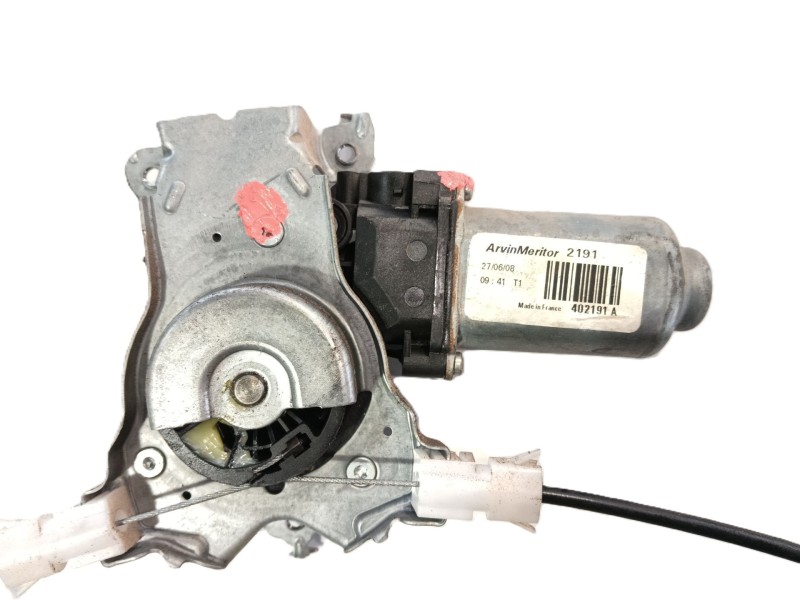 Recambio de elevalunas trasero izquierdo para nissan qashqai i (j10, nj10) 1.6 referencia OEM IAM 82701JD40A  