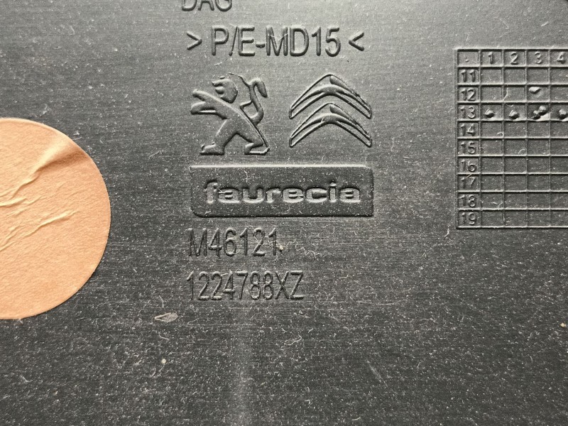 Recambio de guantera para citroën c4 grand picasso ii (da_, de_) 1.6 thp 155 referencia OEM IAM   