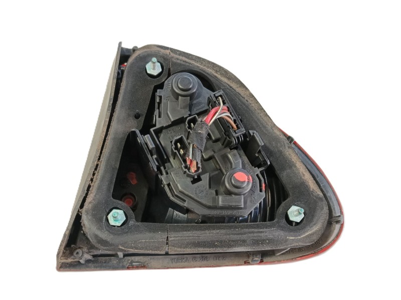 Recambio de piloto trasero izquierdo para seat leon (1m1) 1.6 16 v referencia OEM IAM 1M694511101C  