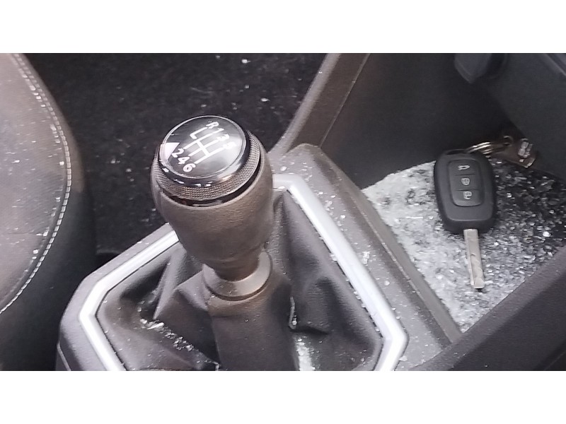 Recambio de caja cambios para dacia sandero iii 1.0 tce 90 referencia OEM IAM VERE8851 / 320102929R  