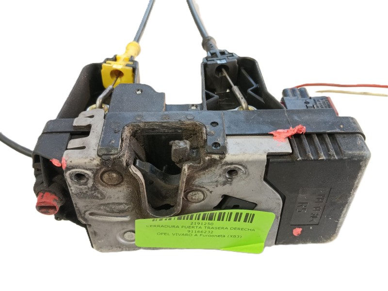 Recambio de cerradura puerta trasera derecha para opel vivaro a furgoneta (x83) 2.0 cdti (f7) referencia OEM IAM 91166232  