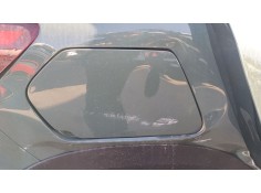 Recambio de tapa exterior combustible para dacia sandero iii 1.0 tce 90 referencia OEM IAM   