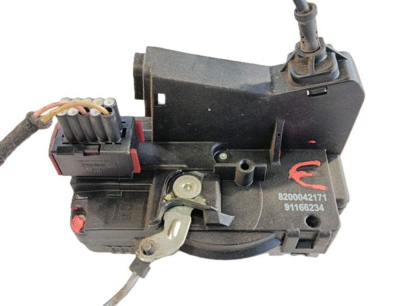 Recambio de cerradura puerta delantera derecha para opel vivaro a furgoneta (x83) 2.0 cdti (f7) referencia OEM IAM 91166227  