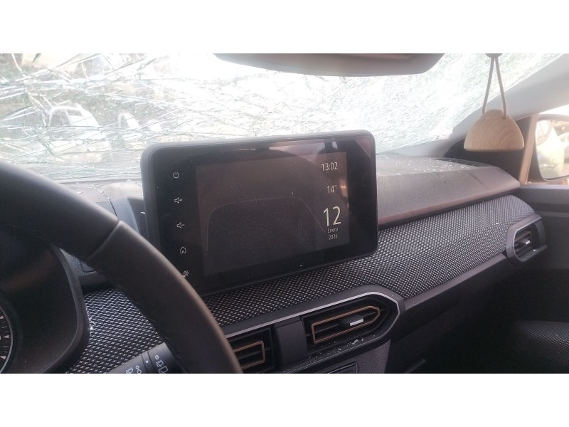 Recambio de sistema audio / radio cd para dacia sandero iii 1.0 tce 90 referencia OEM IAM   