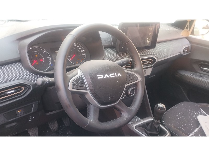 Recambio de volante para dacia sandero iii 1.0 tce 90 referencia OEM IAM   