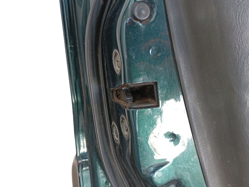 Recambio de puerta delantera izquierda para suzuki grand vitara i (ft, ht) 2.0 hdi 110 4x4 (sq 420d) referencia OEM IAM 68002658