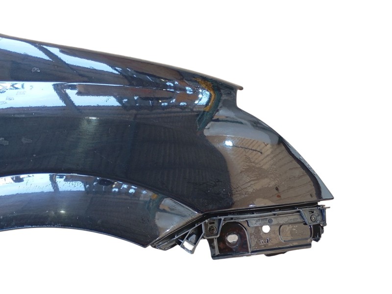 Recambio de aleta delantera derecha para opel meriva a monospace (x03) 1.7 cdti (e75) referencia OEM IAM 93174466  