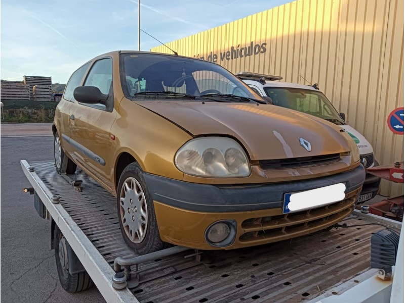 renault clio ii (bb_, cb_) del año 2001