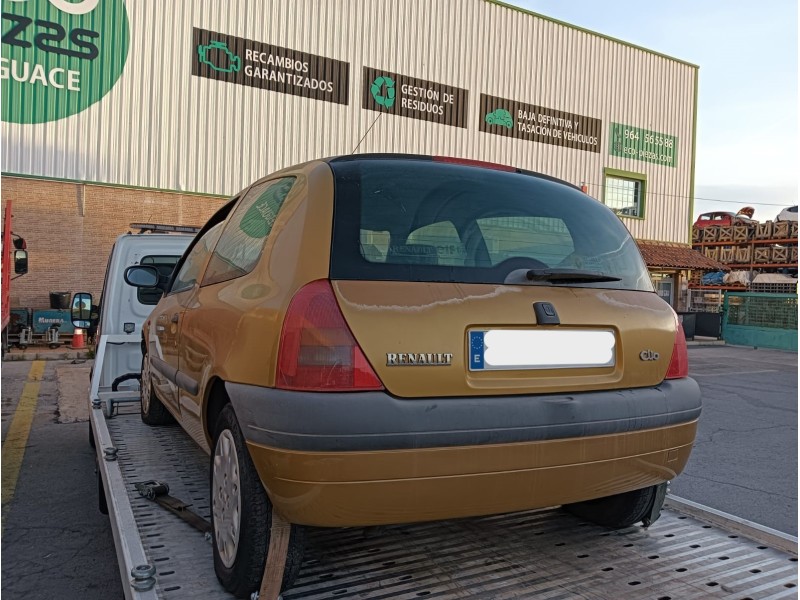 renault clio ii (bb_, cb_) del año 2001