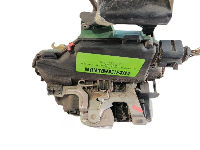 Recambio de cerradura puerta delantera derecha para seat leon (1m1) 1.6 16 v referencia OEM IAM 3B1837016C  