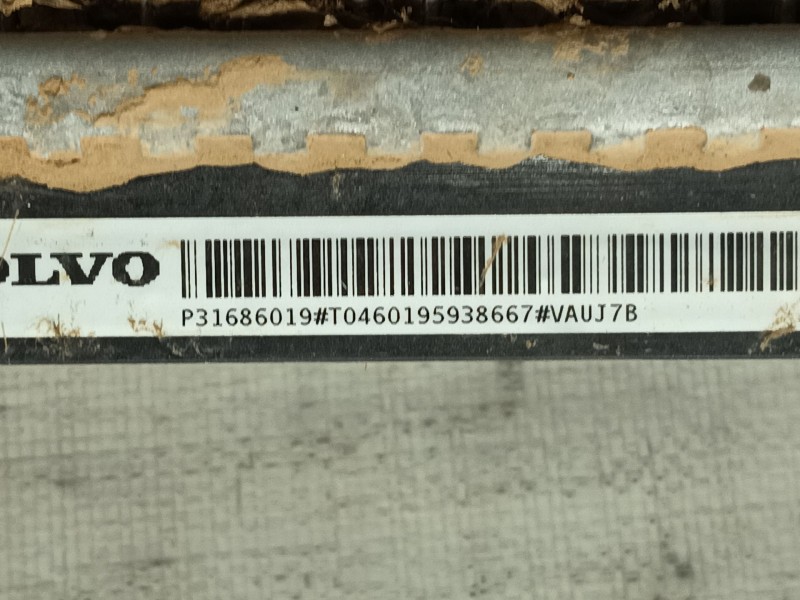 Recambio de radiador agua para volvo xc40 (536) b3 mild-hybrid referencia OEM IAM 31686019 T0460195938667 