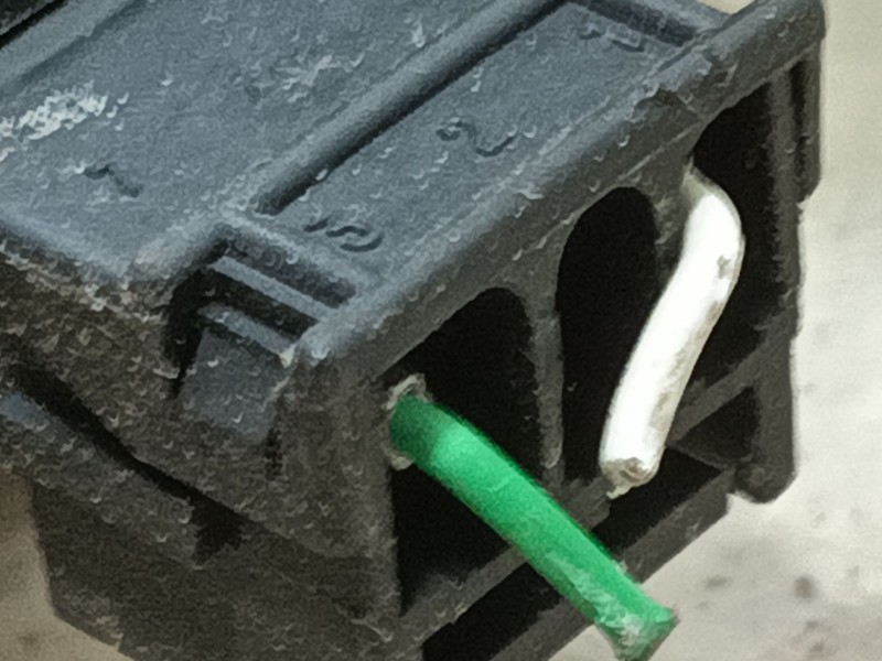 Recambio de cerradura puerta trasera izquierda para dacia duster (hs_) 1.5 dci referencia OEM IAM 825030283R  