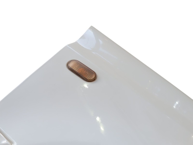 Recambio de aleta delantera derecha para volkswagen golf iii variant (1h5) 1.9 tdi referencia OEM IAM 1H0821106  