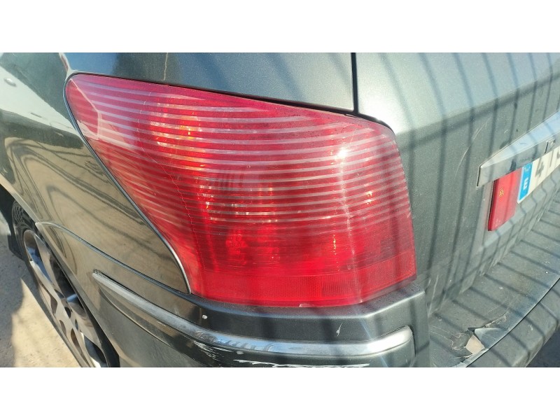 Recambio de piloto trasero izquierdo para peugeot 407 sw (6e_, 6d_) 2.0 hdi 135 referencia OEM IAM   