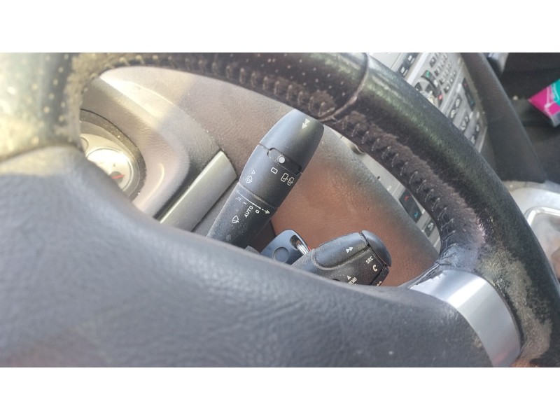 Recambio de mando multifuncion para peugeot 407 sw (6e_, 6d_) 2.0 hdi 135 referencia OEM IAM   