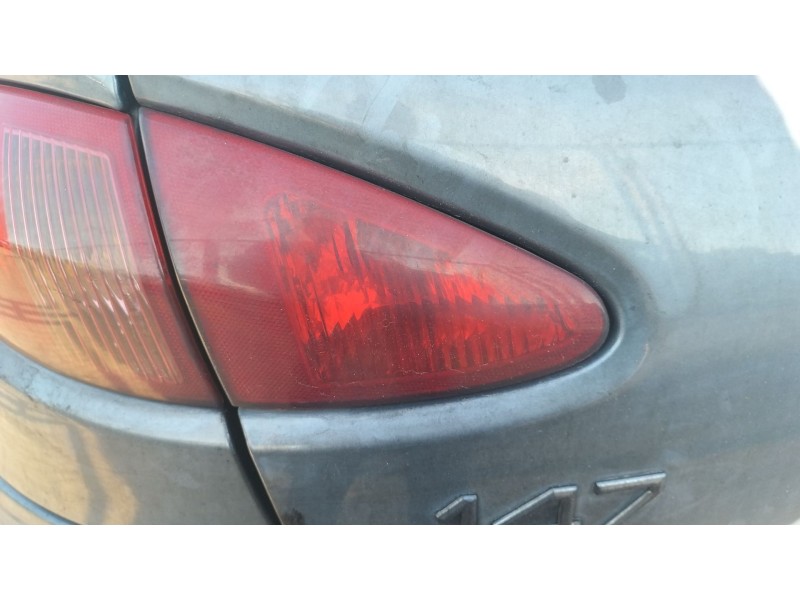 Recambio de piloto trasero izquierdo interior para alfa romeo 147 (937_) 1.9 jtd (937.axd1a, 937.bxd1a) referencia OEM IAM   