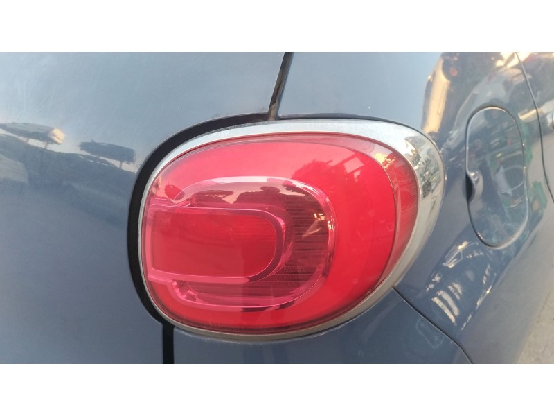 Recambio de piloto trasero derecho para fiat 500l (351_, 352_) 1.4 (199lyb1b) referencia OEM IAM 0000051883571  