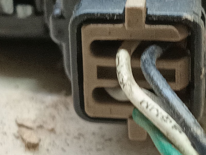 Recambio de cerradura puerta delantera derecha para hyundai tucson (jm) 2.0 crdi referencia OEM IAM 813202E010  