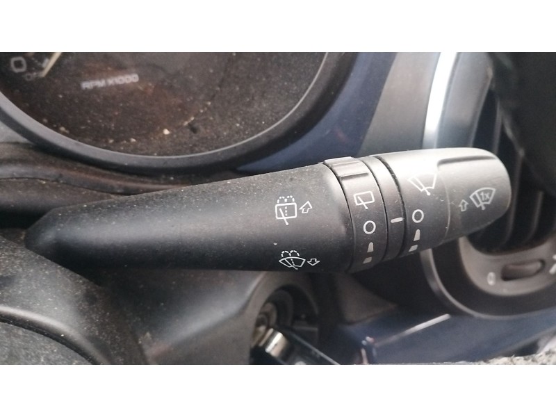 Recambio de mando limpia para fiat 500l (351_, 352_) 1.4 (199lyb1b) referencia OEM IAM   