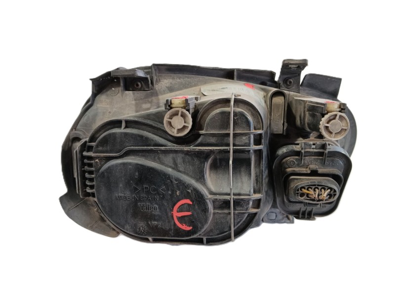 Recambio de faro izquierdo para volkswagen golf iv (1j1) 1.9 tdi referencia OEM IAM 1J1941017F / 1J1941017Q  