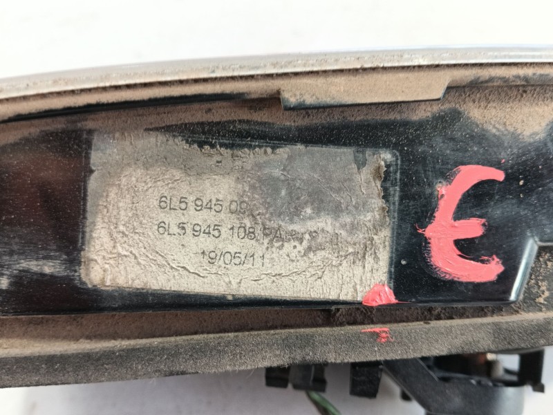 Recambio de piloto trasero derecho interior para seat cordoba (6l2) 1.9 sdi referencia OEM IAM 6L5945108  