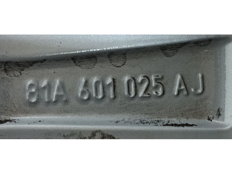 Recambio de llanta para audi q2 (gab, gag) 30 tdi referencia OEM IAM   