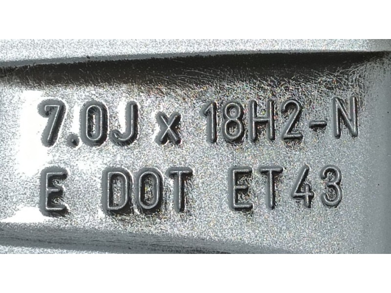 Recambio de llanta para audi q3 (f3b) 35 tdi referencia OEM IAM   