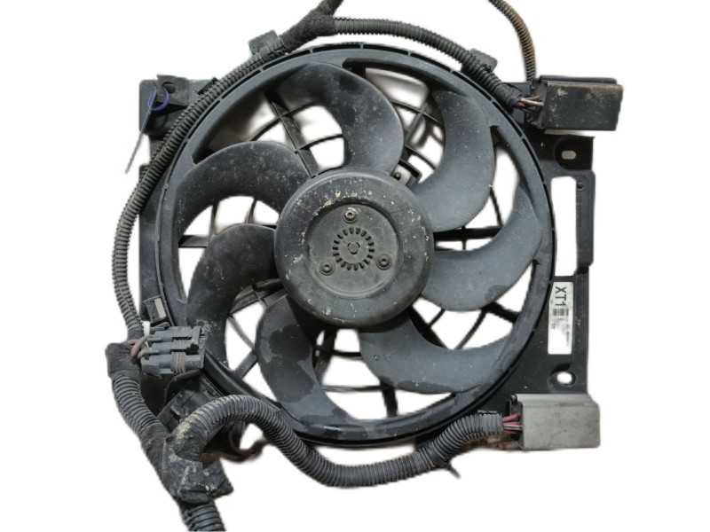 Recambio de electroventilador para opel astra h gtc (a04) 1.7 cdti (l08) referencia OEM IAM 13147279 0130303302 