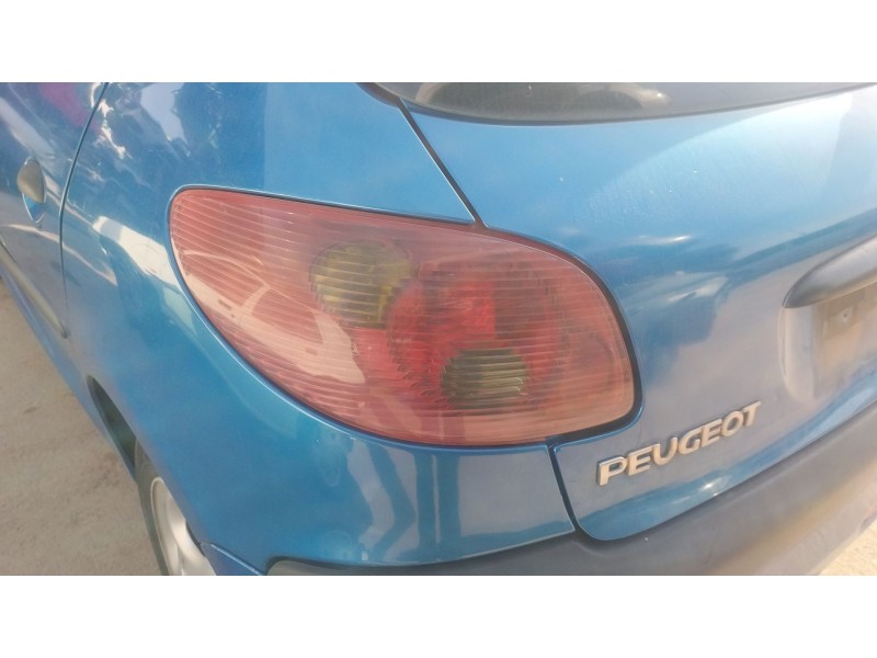 Recambio de piloto trasero izquierdo para peugeot 206 hatchback (2a/c) 1.4 hdi eco 70 referencia OEM IAM   