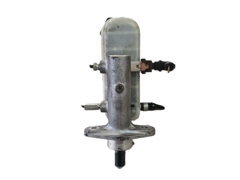 Recambio de bomba freno para ssangyong rodius i 2.7 xdi referencia OEM IAM 4854021103  