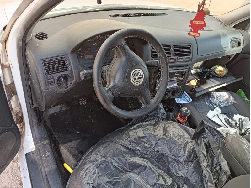 volkswagen golf iv (1j1) del año 1998