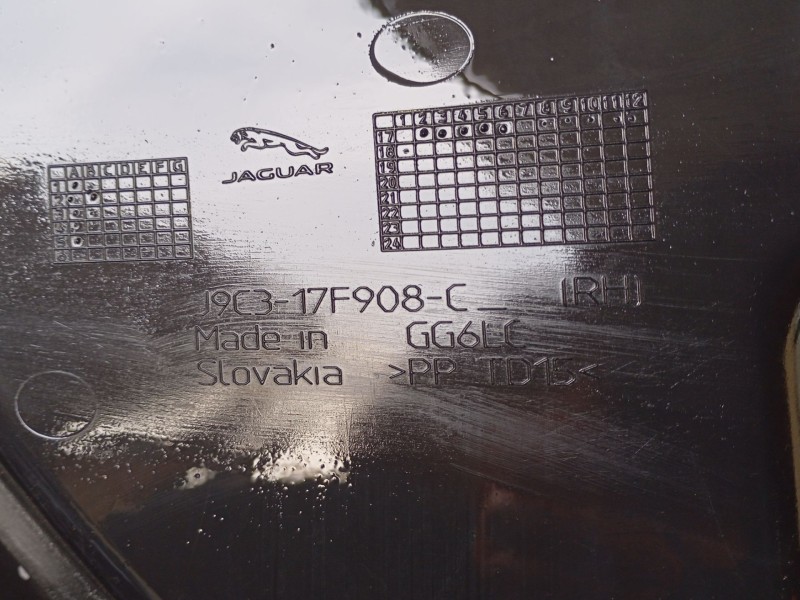 Recambio de paragolpes delantero para jaguar e-pace (x540) 2.0 d180 awd referencia OEM IAM J9C7152LML  