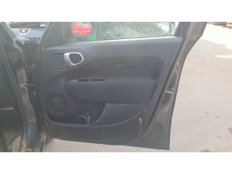 Recambio de guarnecido puerta delantera derecha para fiat 500l (351_, 352_) 1.3 d multijet (199lxy1a, 199lxy11) referencia OEM I