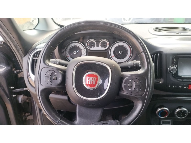 Recambio de volante para fiat 500l (351_, 352_) 1.3 d multijet (199lxy1a, 199lxy11) referencia OEM IAM   