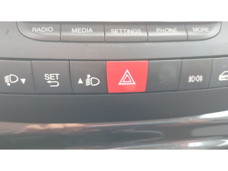 Recambio de warning para fiat 500l (351_, 352_) 1.3 d multijet (199lxy1a, 199lxy11) referencia OEM IAM   