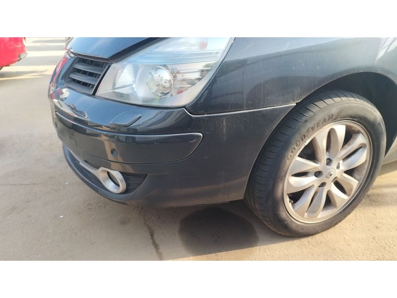 Recambio de paragolpes delantero para renault espace iv (jk0/1_) 3.5 v6 (jk00, jk0f, jk0p, jk0s, jk0w) referencia OEM IAM   