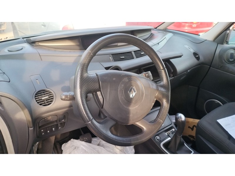 Recambio de volante para renault espace iv (jk0/1_) 3.5 v6 (jk00, jk0f, jk0p, jk0s, jk0w) referencia OEM IAM   