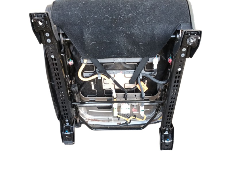 Recambio de asiento delantero izquierdo para kia sportage iv (ql, qle) 1.6 gdi referencia OEM IAM  88751QL52 