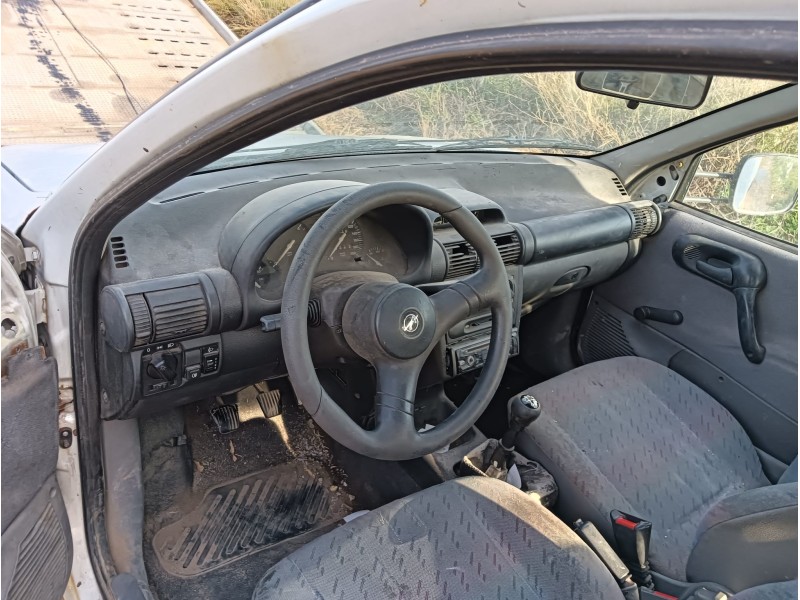 opel combo furgoneta/monovolumen (71_) del año 1999