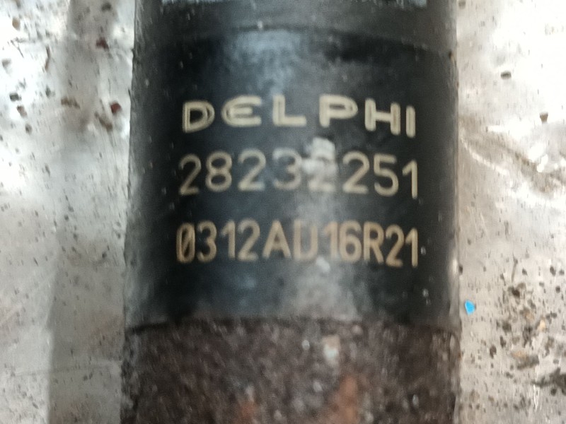 Recambio de inyector para dacia duster (hs_) 1.5 dci referencia OEM IAM 166001137R  