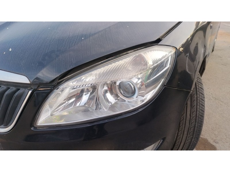 Recambio de faro izquierdo para skoda fabia ii (542) 1.6 tdi referencia OEM IAM   