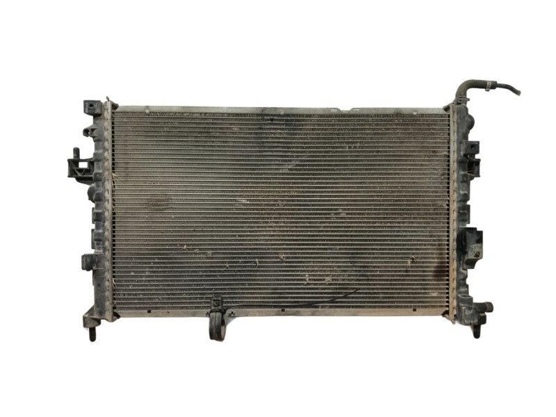 Recambio de radiador agua para opel combo tour 1.3 cdti 16v referencia OEM IAM 93177424 13100381 