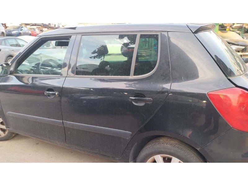 Recambio de puerta trasera izquierda para skoda fabia ii (542) 1.6 tdi referencia OEM IAM   
