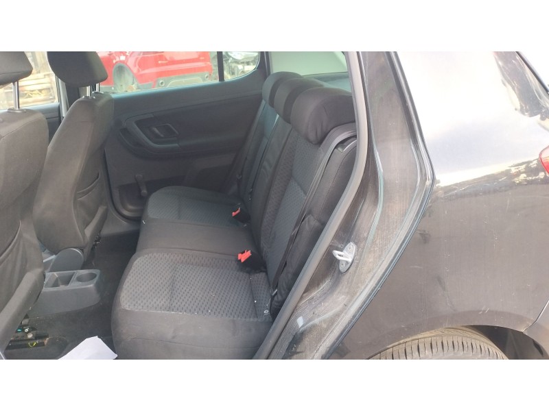 Recambio de asientos traseros para skoda fabia ii (542) 1.6 tdi referencia OEM IAM   