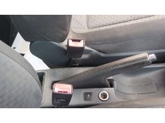 Recambio de enganche cinturon delantero derecho para skoda fabia ii (542) 1.6 tdi referencia OEM IAM   