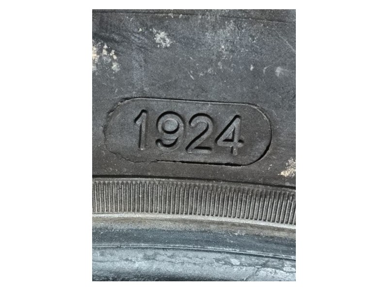 Recambio de neumatico para » otros... modelos referencia OEM IAM   