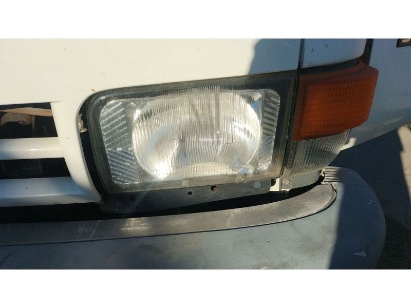 Recambio de faro izquierdo para nissan cabstar e (tl_, vl_) 125.35, 125.45 (tl0, vl0) referencia OEM IAM B60605T300  