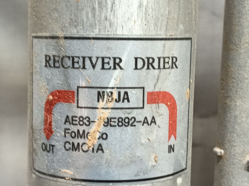 Recambio de condensador / radiador aire acondicionado para ford ka+ iii (uk, fk) 1.2 ti-vct referencia OEM IAM   