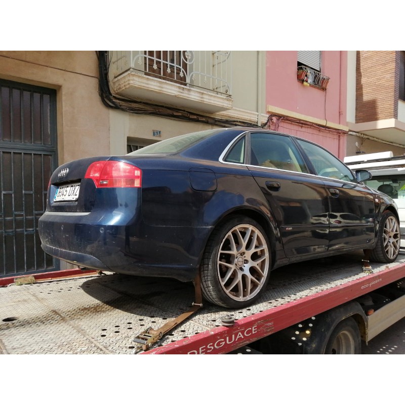 AUDI A4 BERLINA (8E)